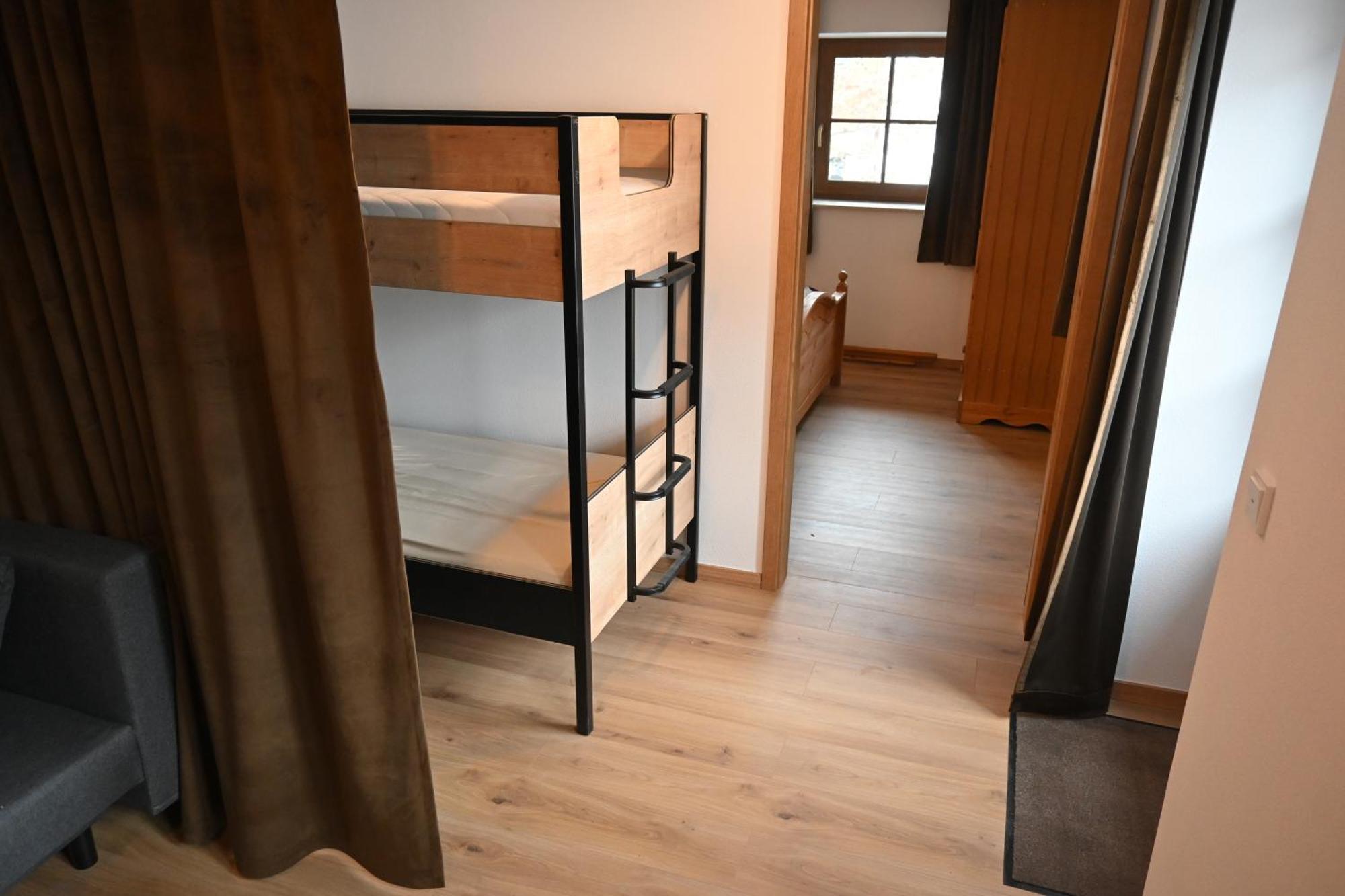 Nicky Apartments And Studios ニーデラウ エクステリア 写真